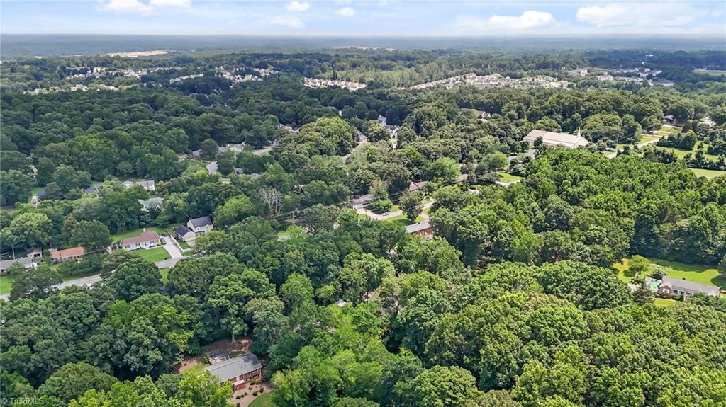 511 Valleybrook Drive