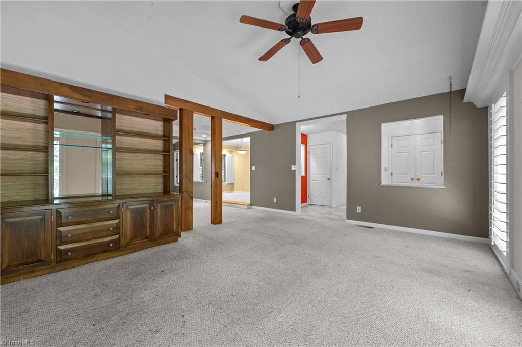 511 Valleybrook Drive