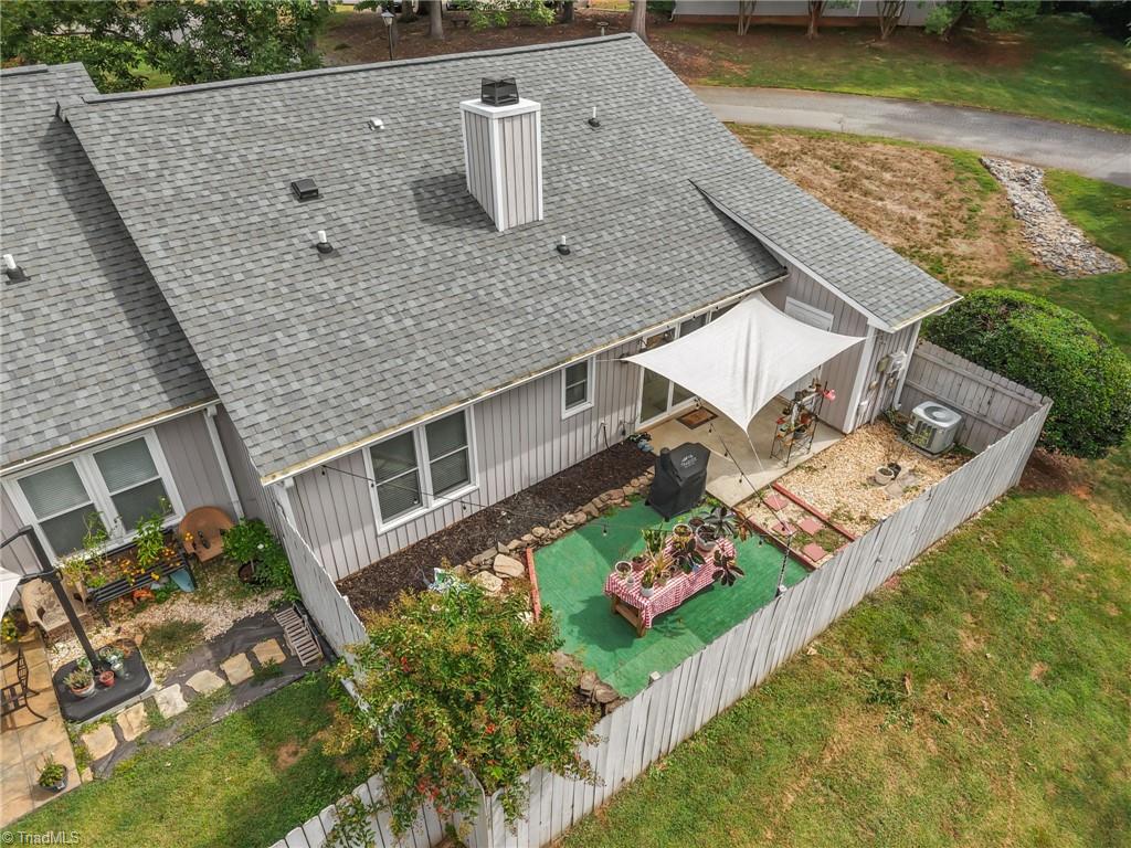 1465 Grantland Place