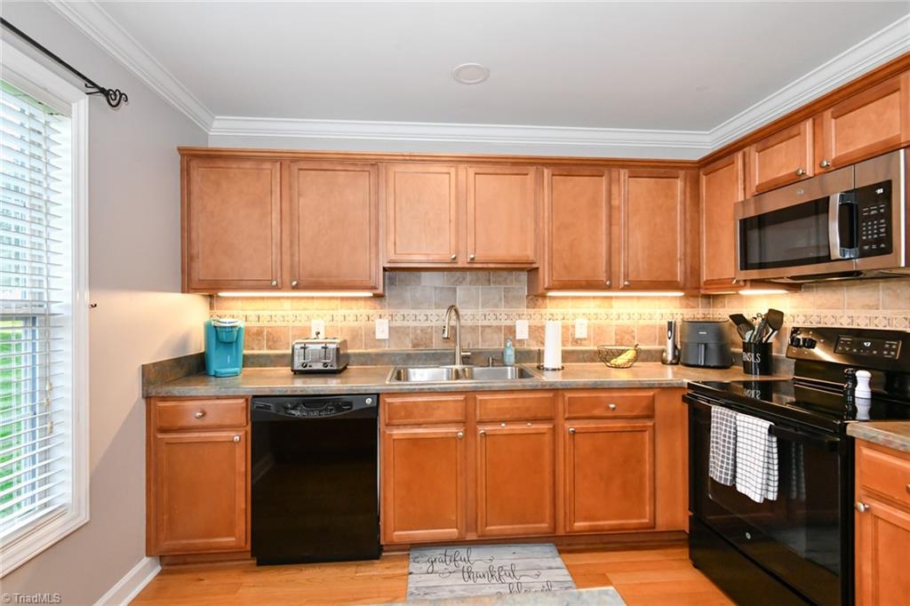 5817 Huffine Ridge Drive