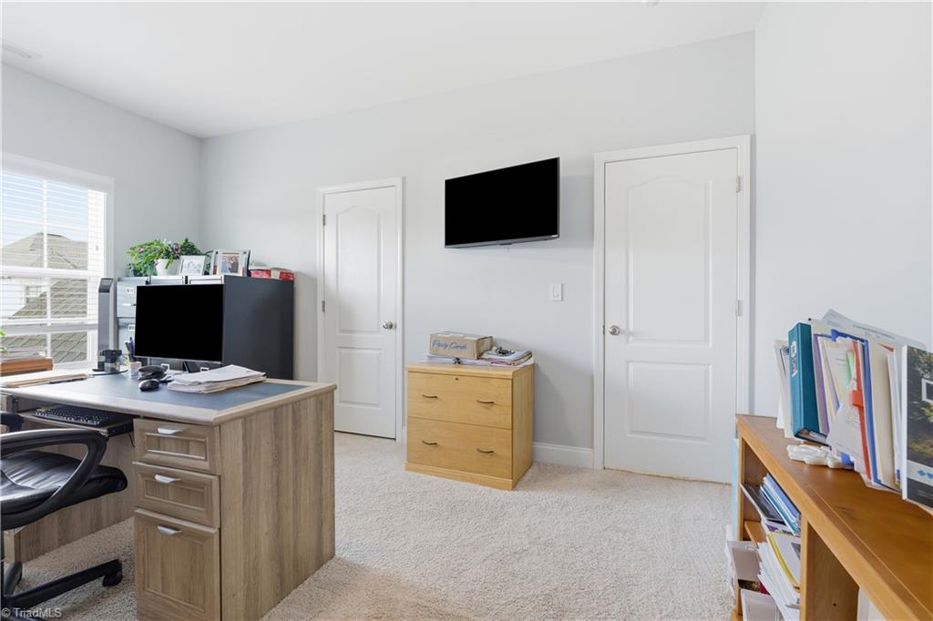 5770 Highland Grove Drive