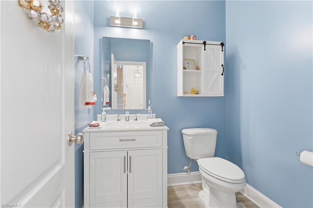 5770 Highland Grove Drive