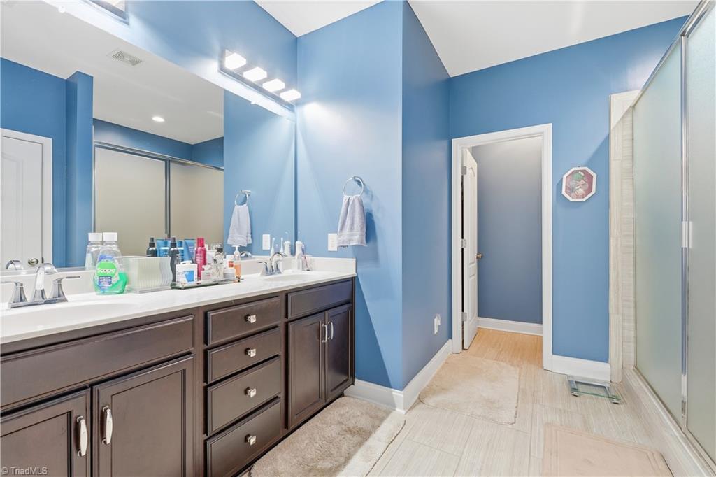 5770 Highland Grove Drive