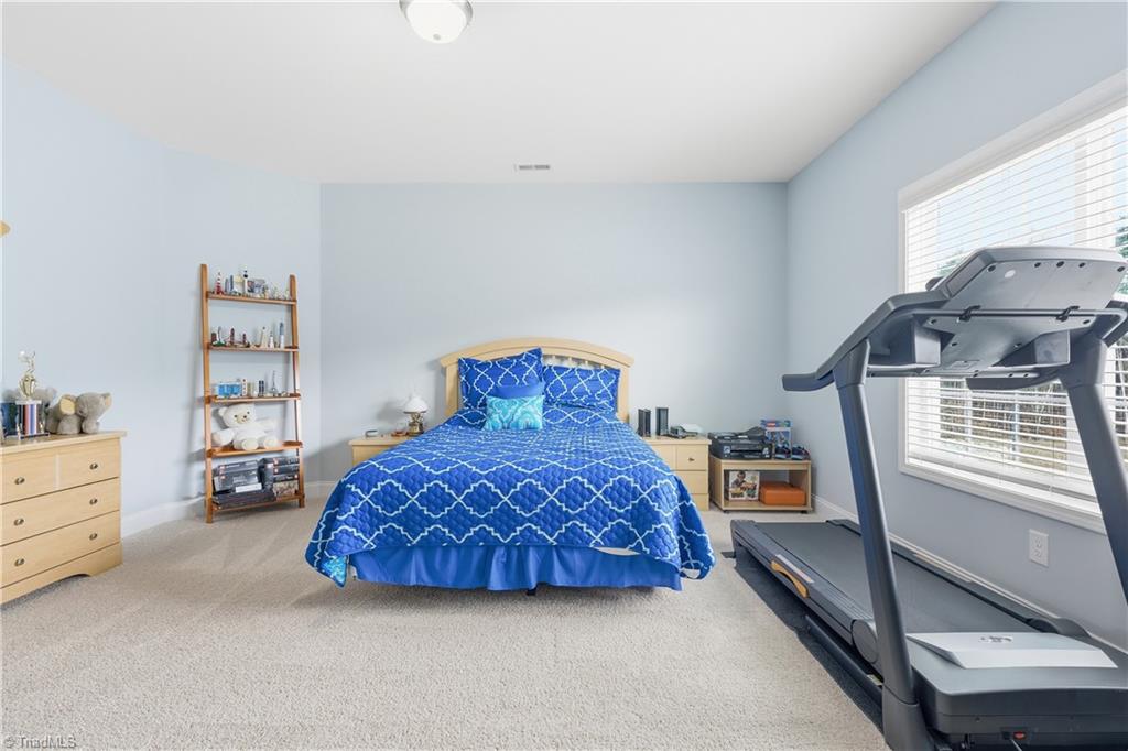 5770 Highland Grove Drive