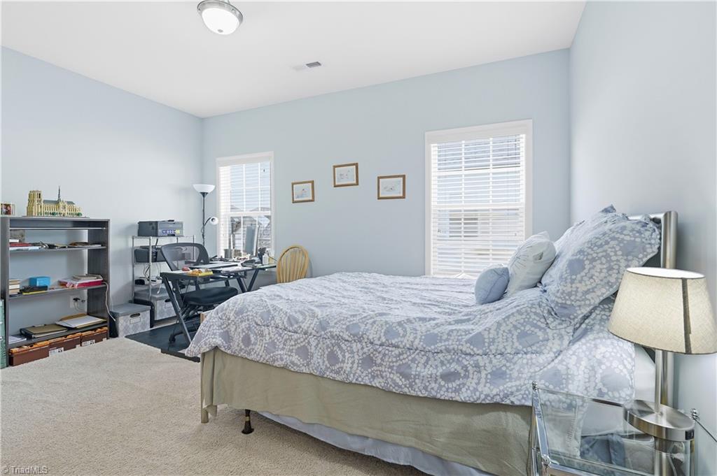 5770 Highland Grove Drive