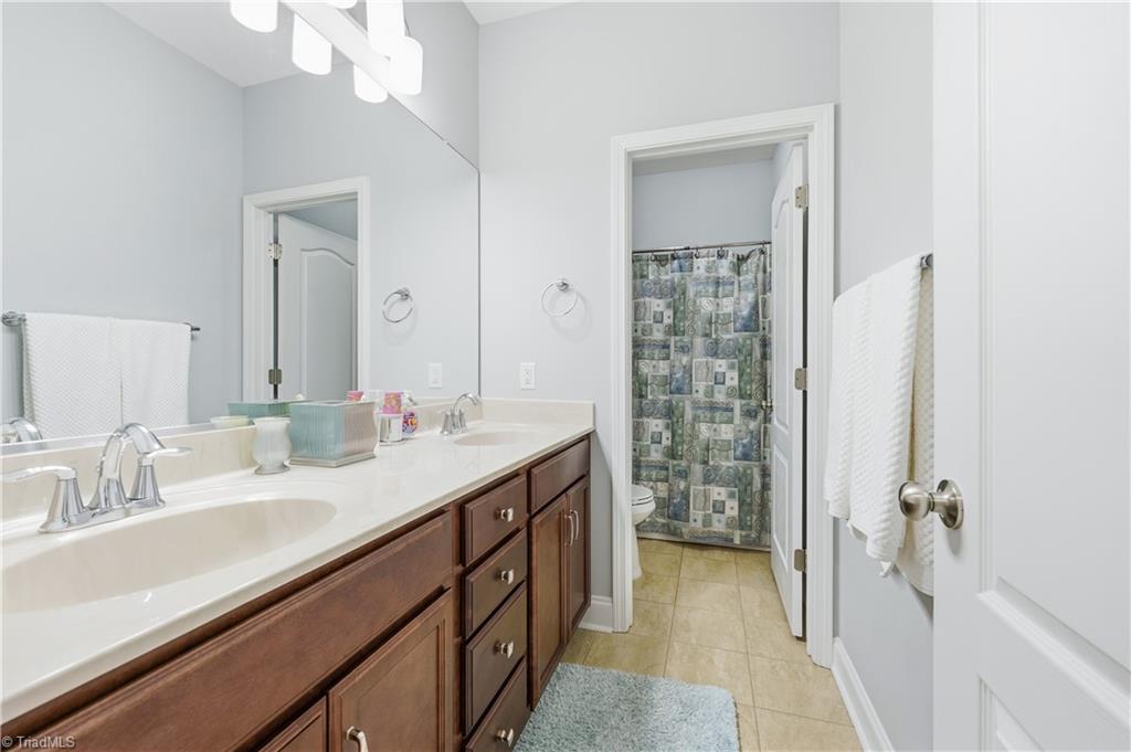 5770 Highland Grove Drive