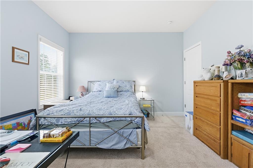 5770 Highland Grove Drive