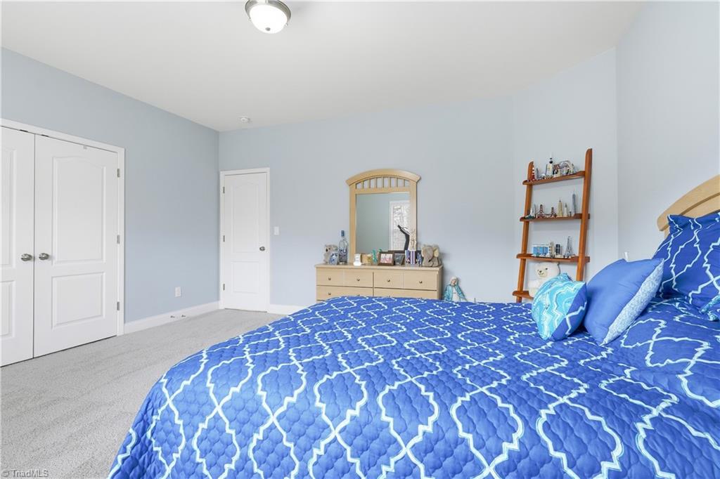 5770 Highland Grove Drive