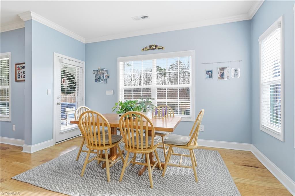 5770 Highland Grove Drive