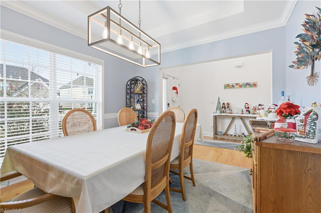 5770 Highland Grove Drive