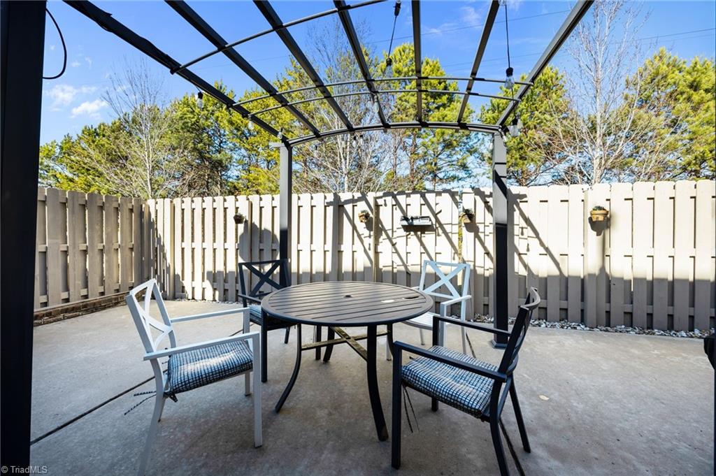 715 Piedmont Crossing Drive # 14