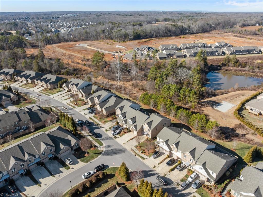 715 Piedmont Crossing Drive # 14