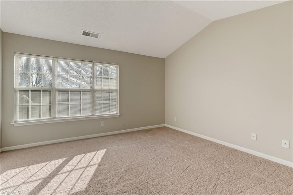 142 Tannenbaum Circle