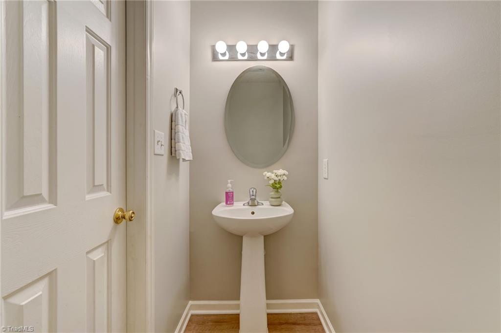 142 Tannenbaum Circle