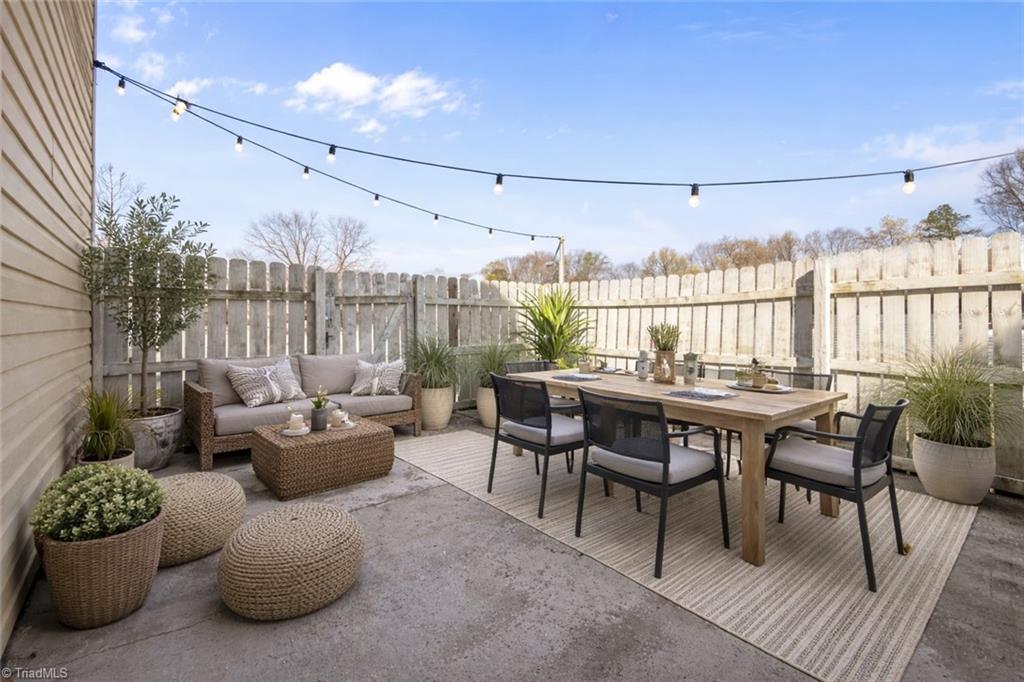 5723 Bramblegate Road