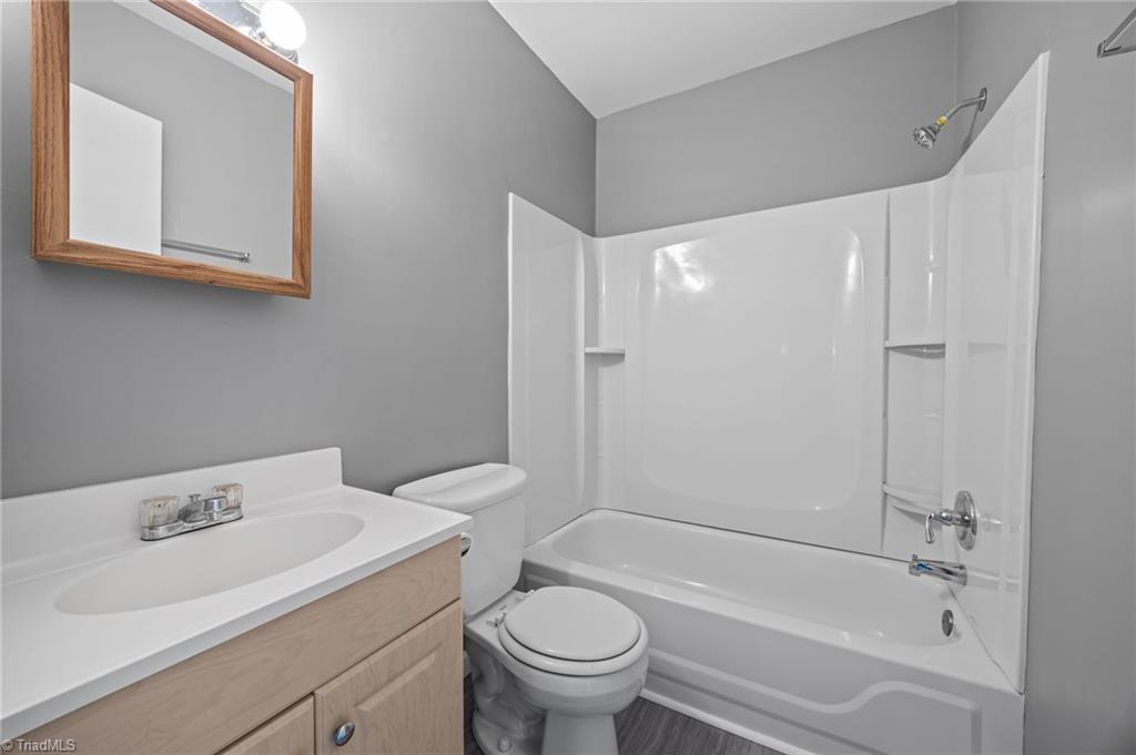 5723 Bramblegate Road