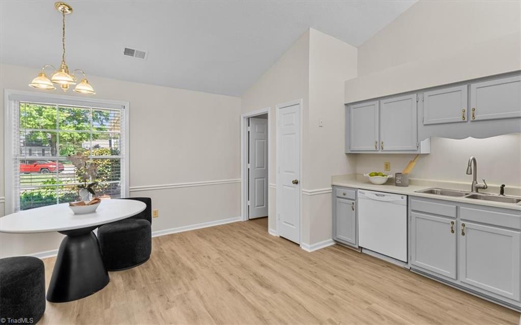 4426 Deacon Court
