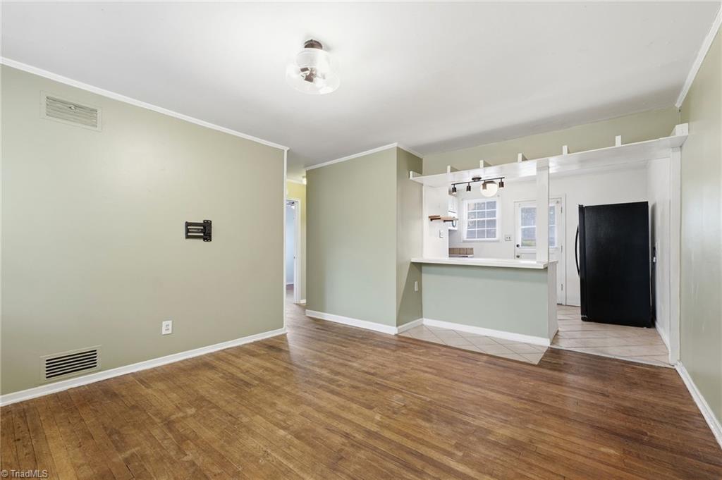 1802 Villa Drive