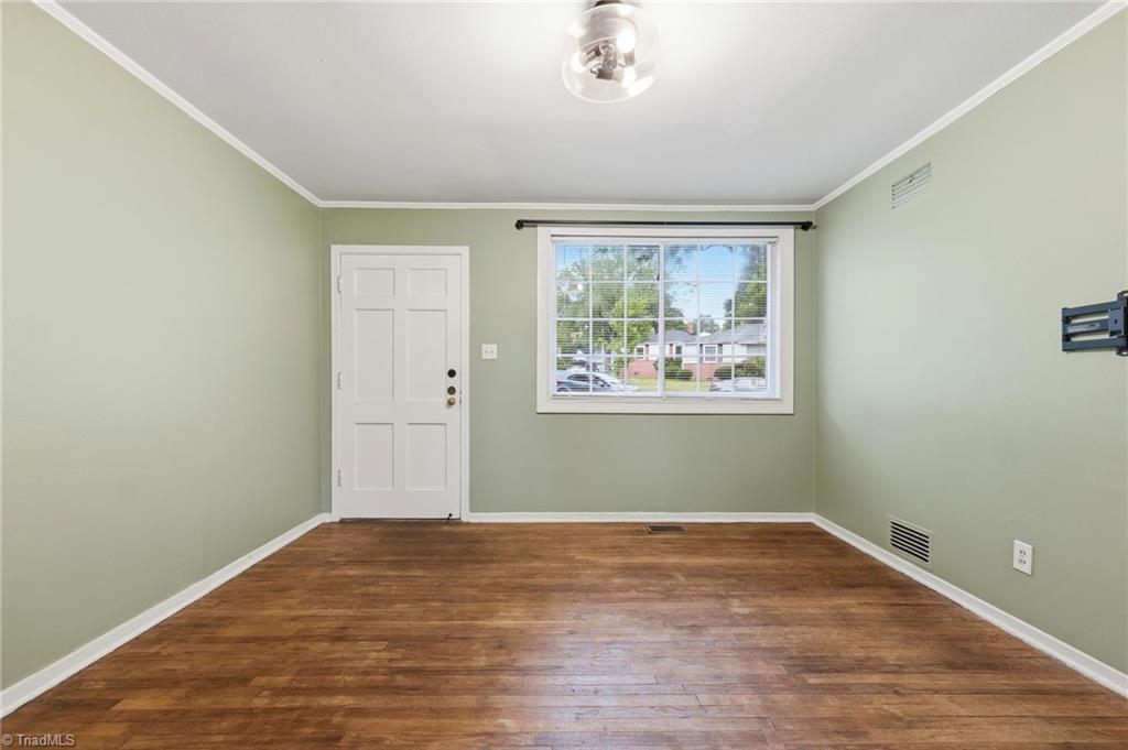 1802 Villa Drive