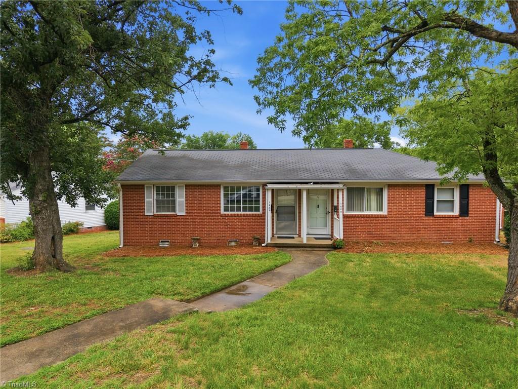 1802 Villa Drive