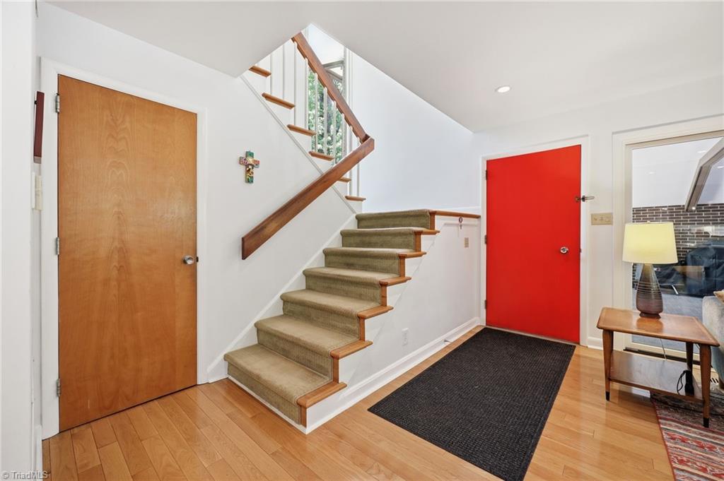 405 Luola Street