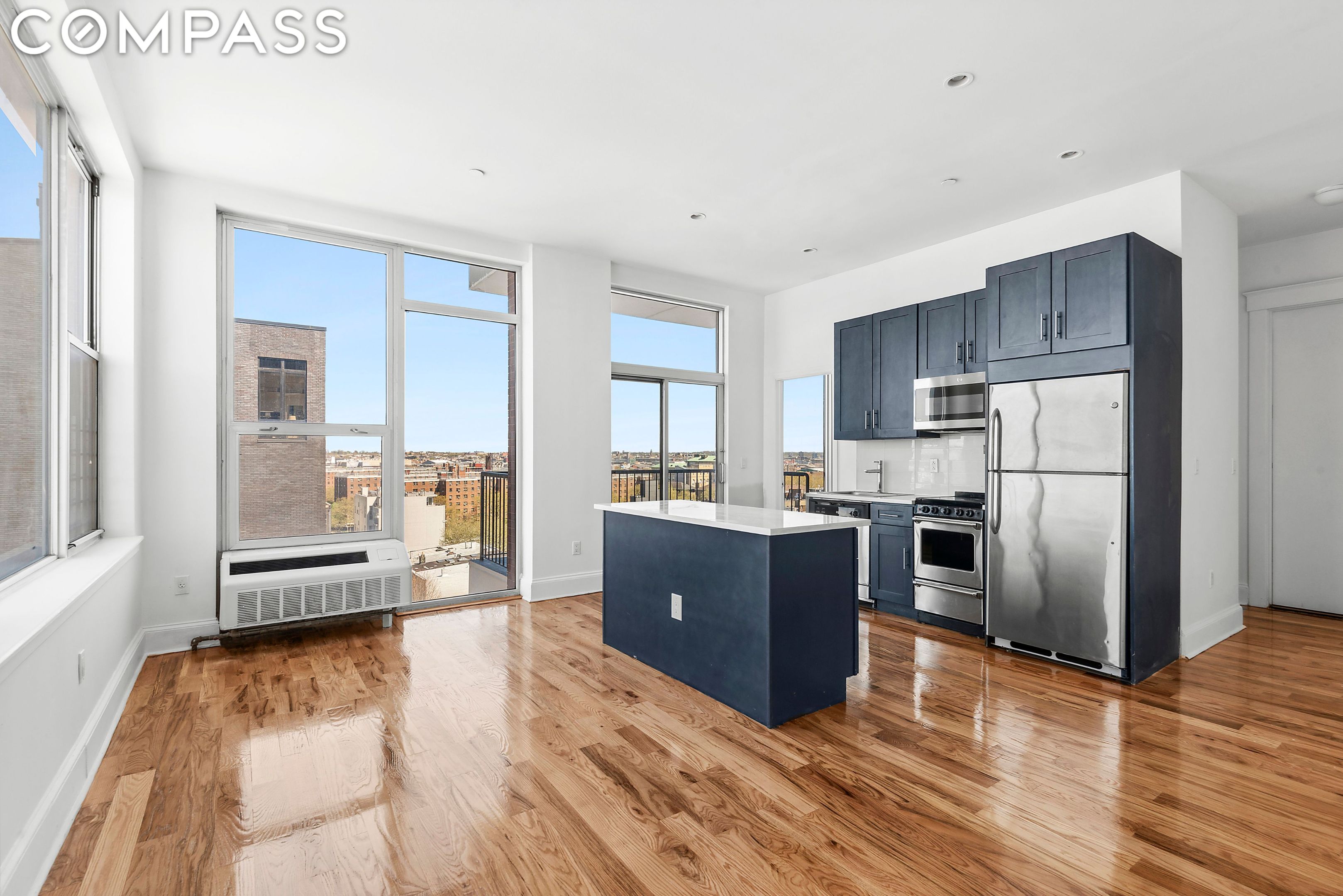 480 Humboldt Street 9B