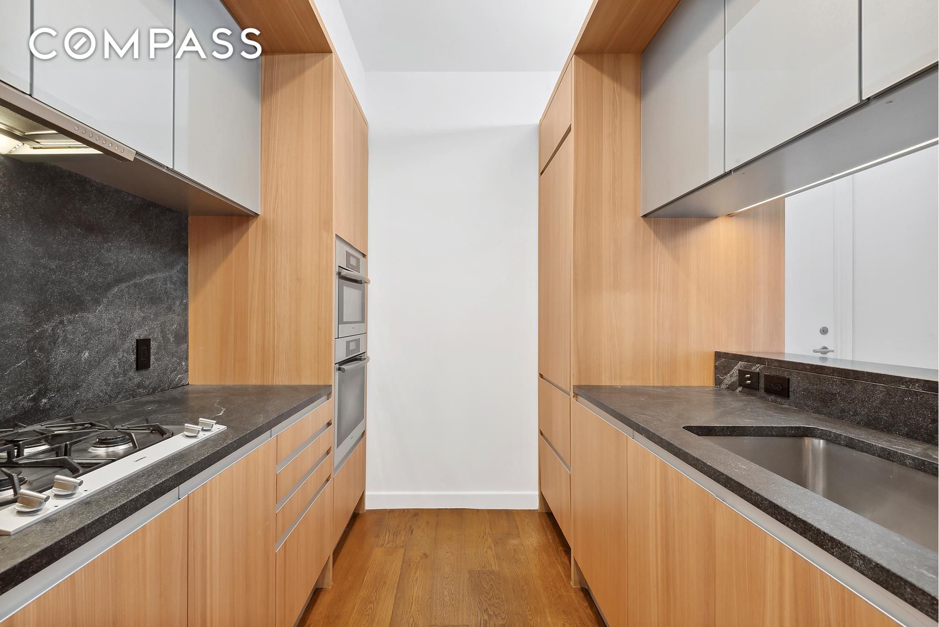311 W Broadway 5G
