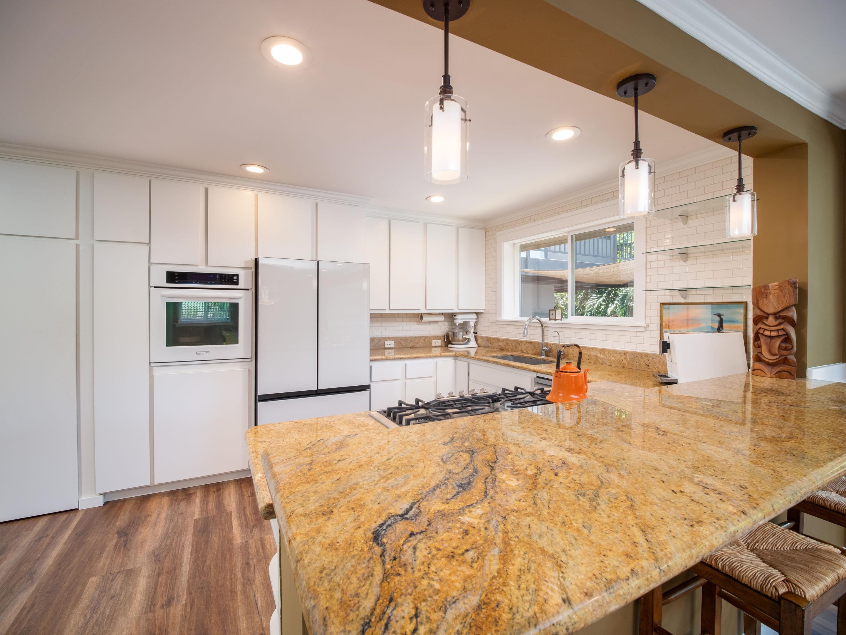 2185 Haukai Pl