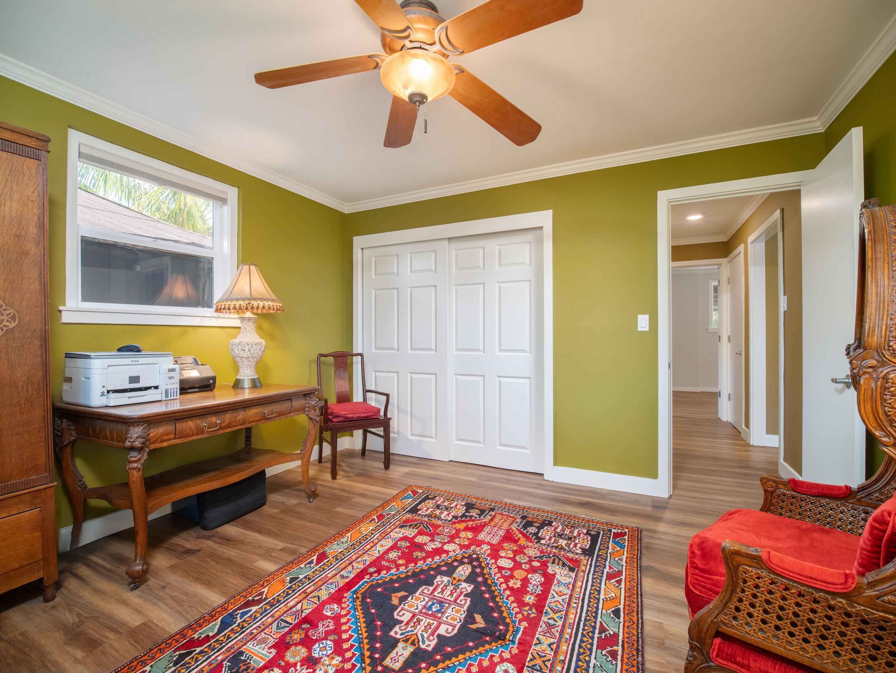 2185 Haukai Pl
