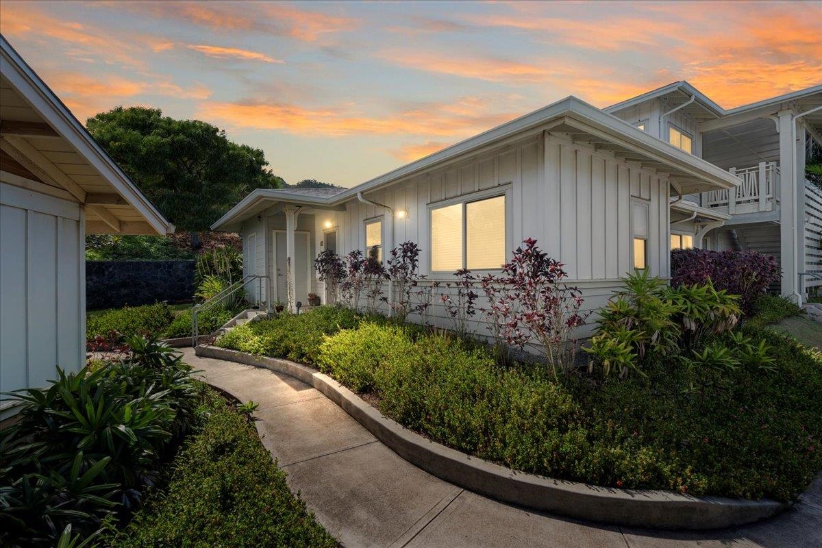 129 Hoowaiwai Loop Unit: 2101