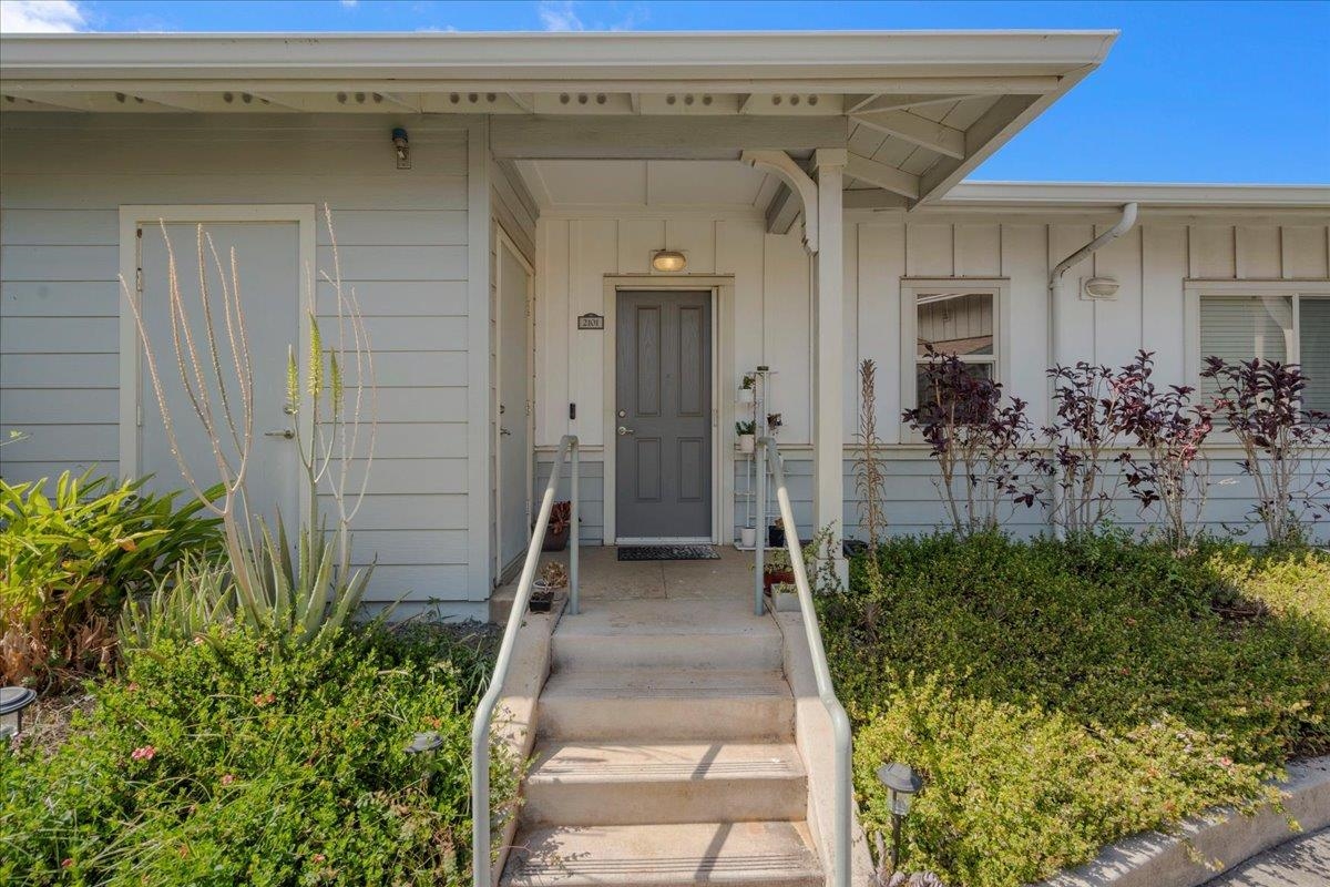 129 Hoowaiwai Loop Unit: 2101