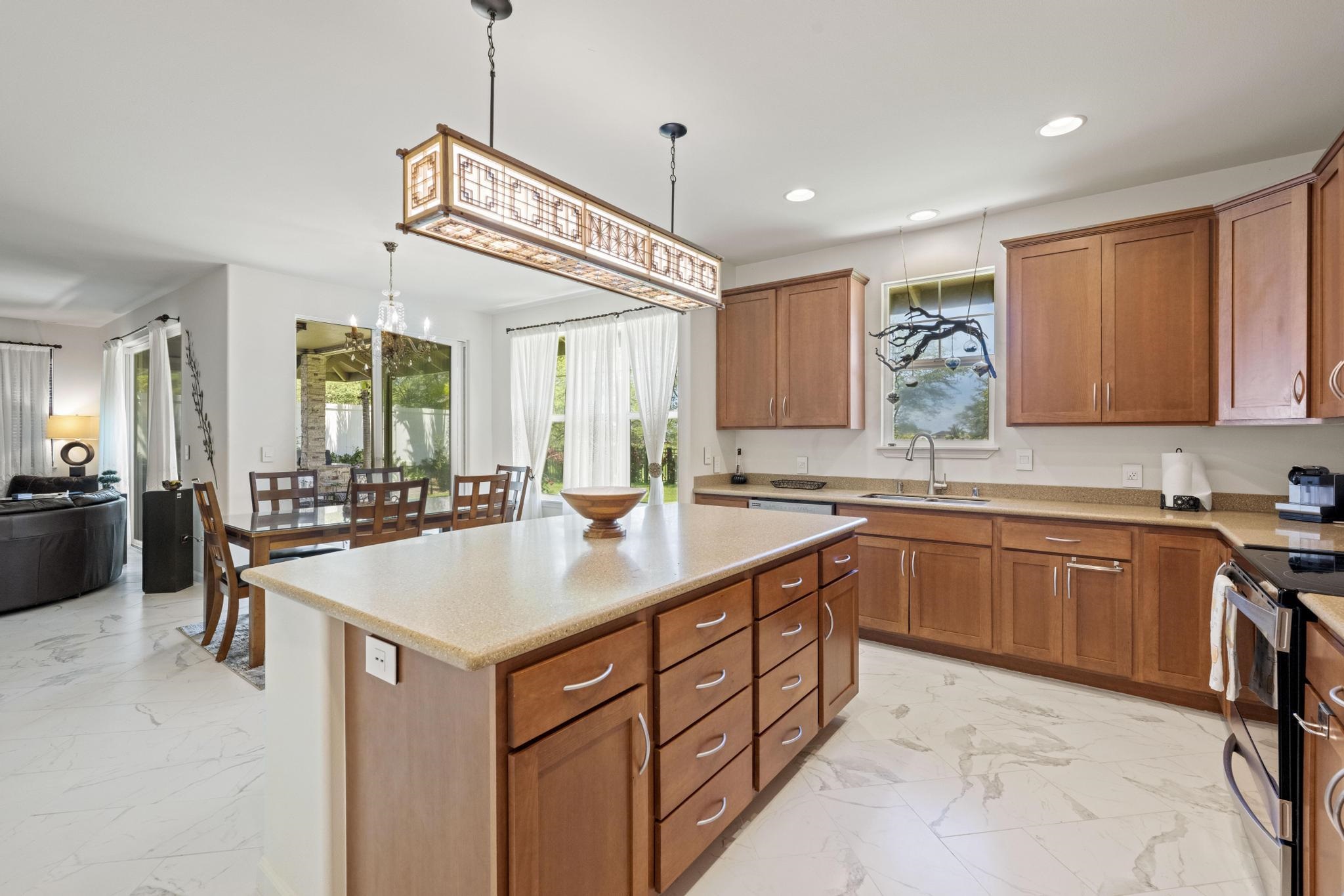 18 Olina St Unit: 63
