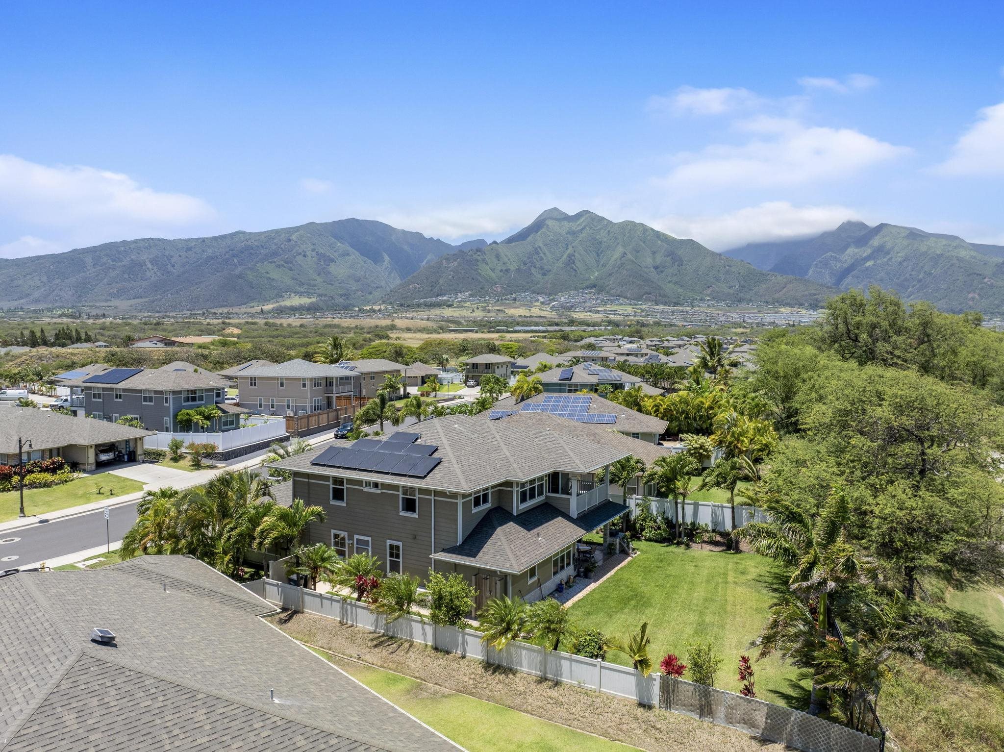 18 Olina St Unit: 63