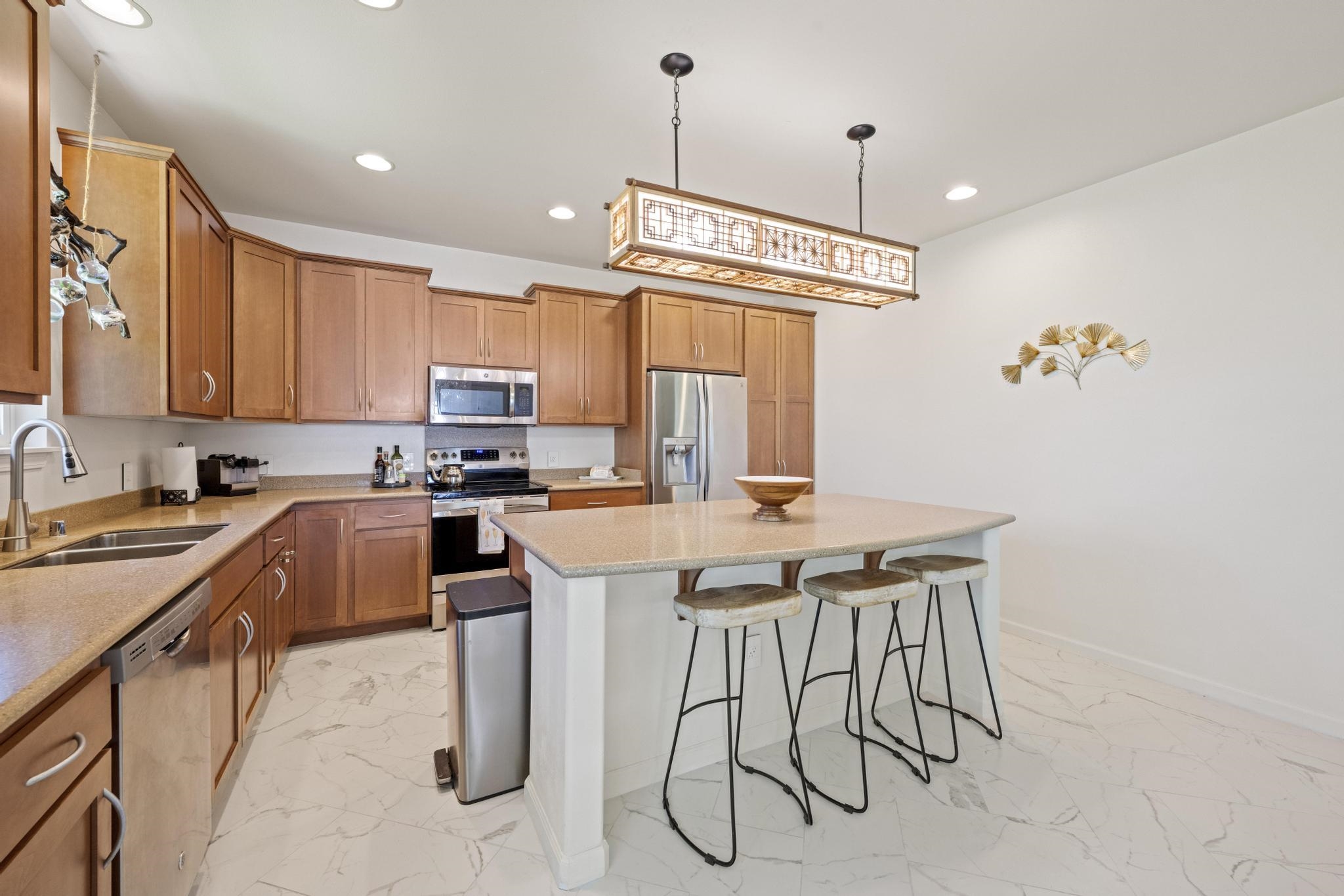 18 Olina St Unit: 63