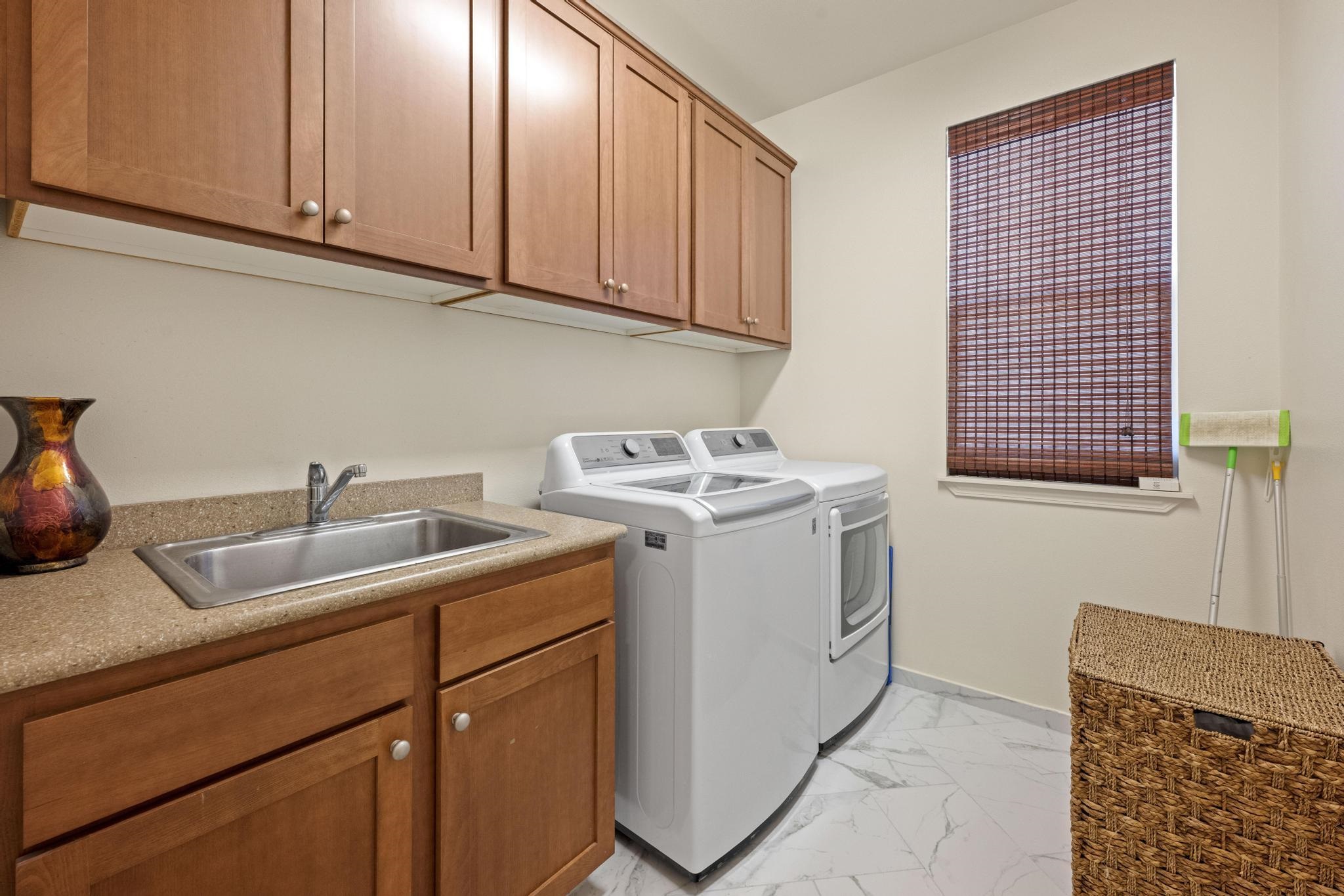 18 Olina St Unit: 63