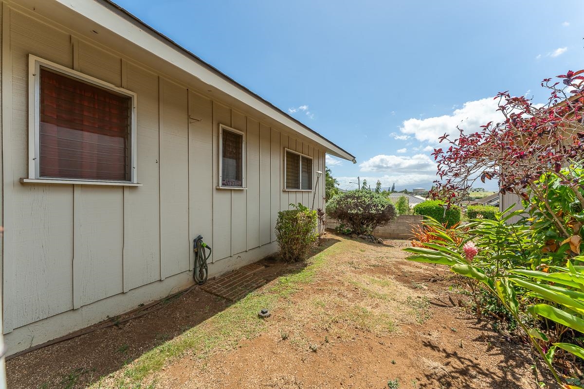 376 Kalua Pl