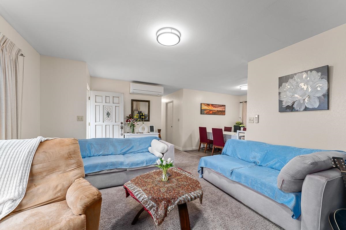 376 Kalua Pl