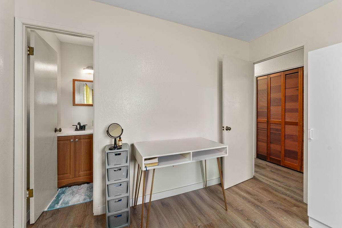376 Kalua Pl
