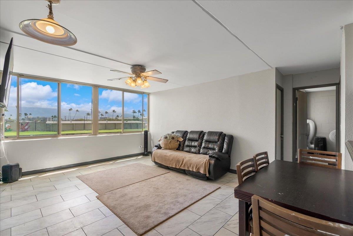 111 KAHULUI BEACH Rd Unit: B-314