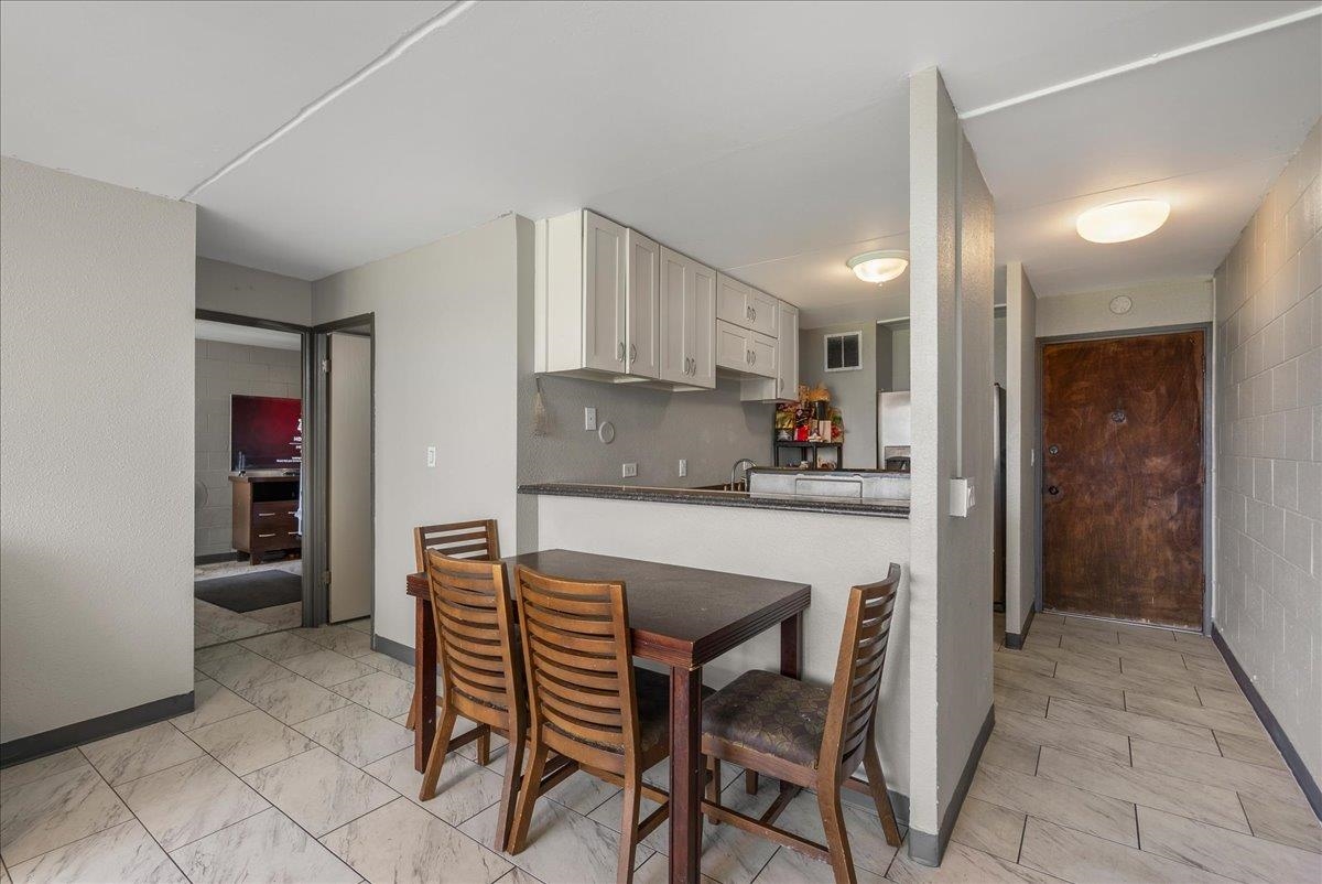 111 KAHULUI BEACH Rd Unit: B-314