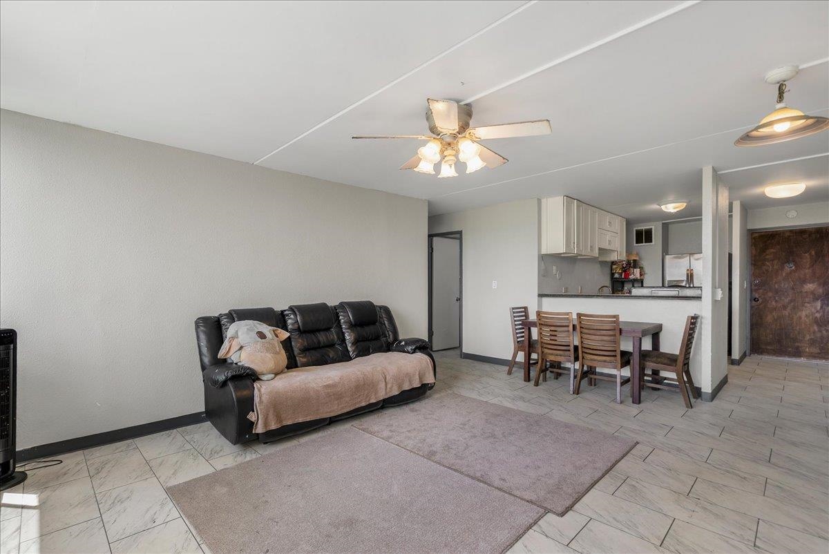111 KAHULUI BEACH Rd Unit: B-314