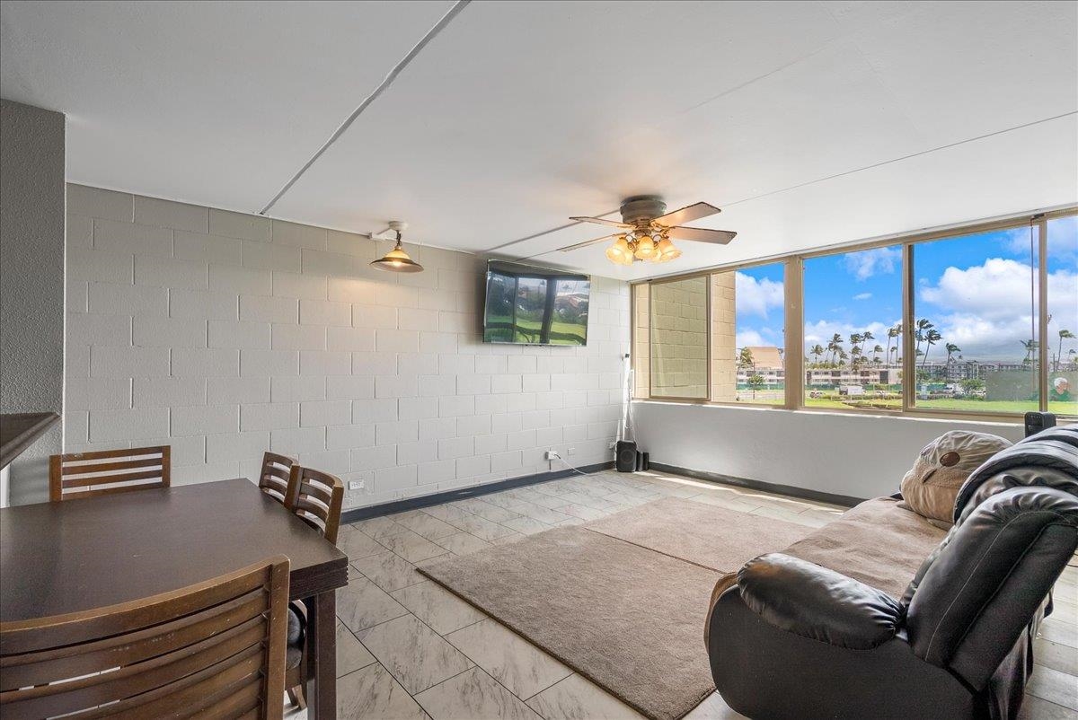 111 KAHULUI BEACH Rd Unit: B-314