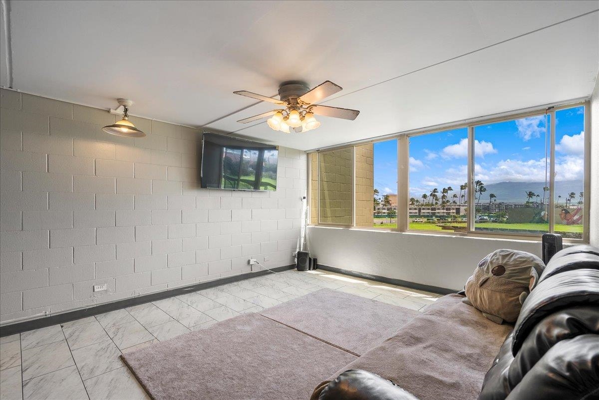 111 KAHULUI BEACH Rd Unit: B-314