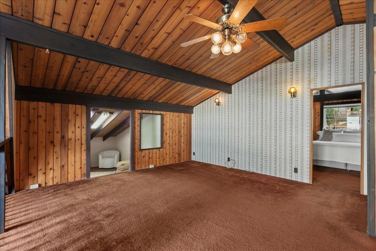 24 Kahoea Pl