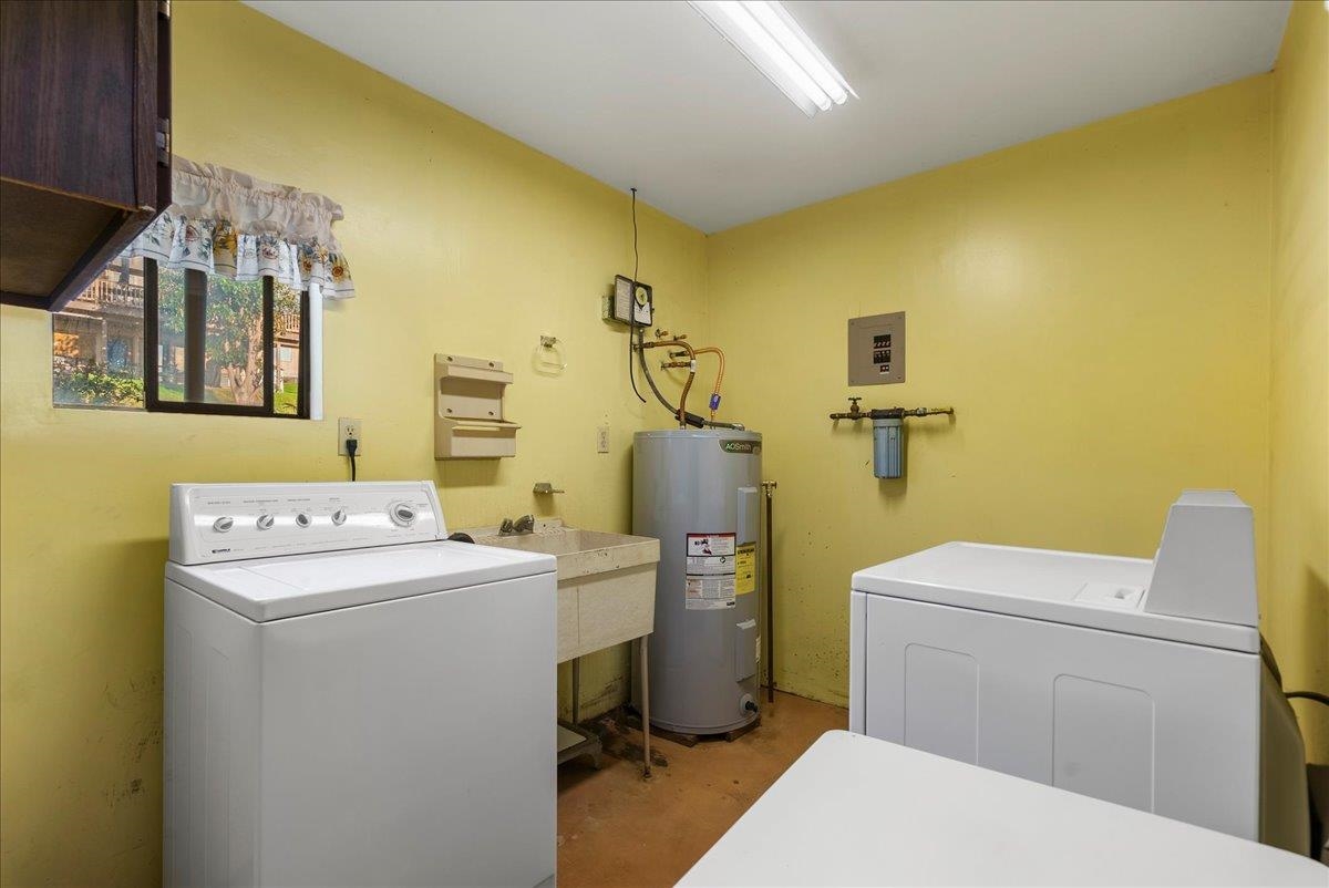 24 Kahoea Pl
