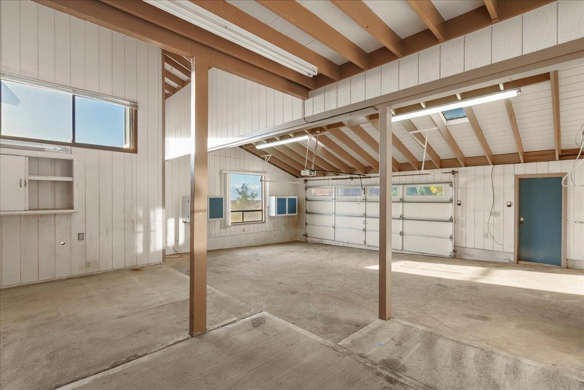24 Kahoea Pl