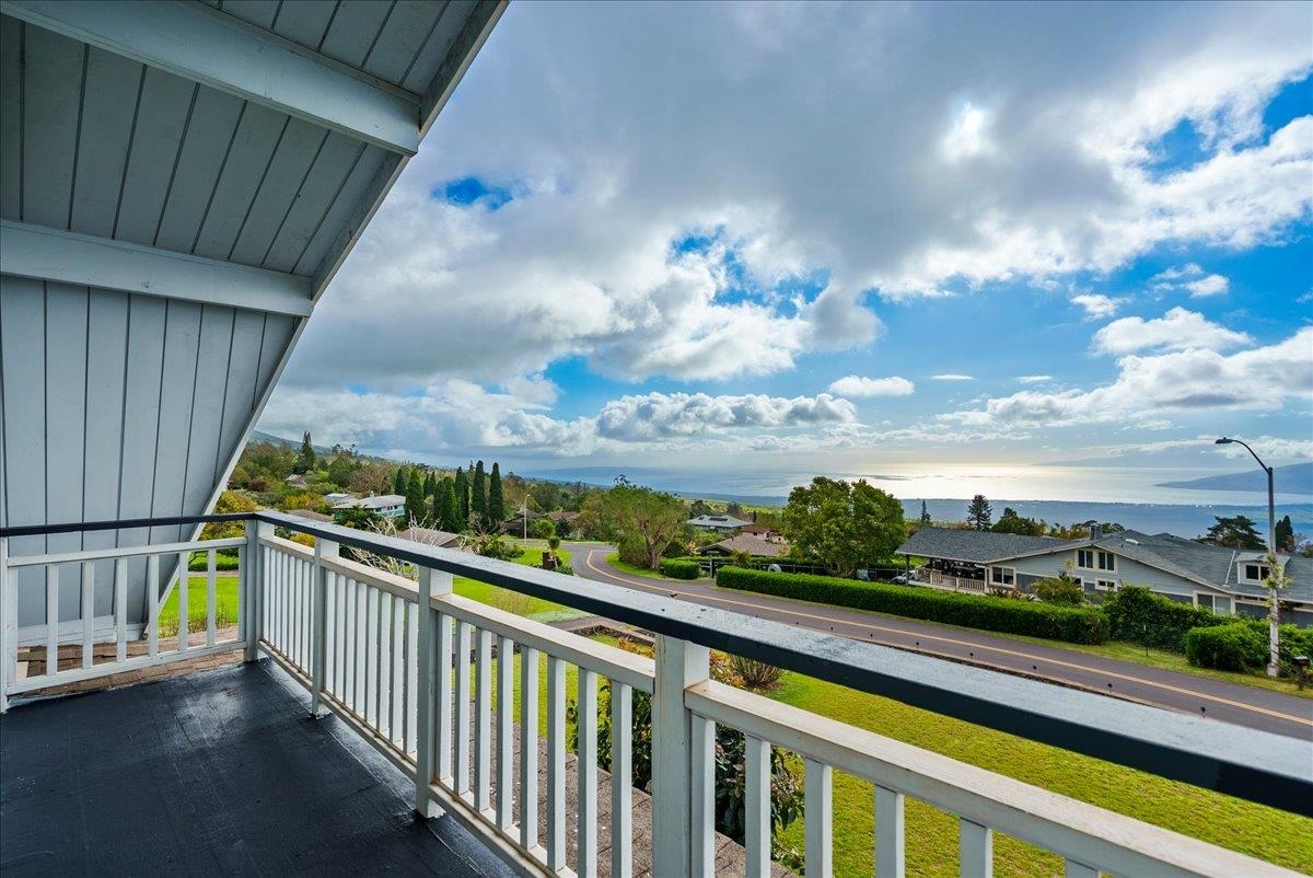 24 Kahoea Pl