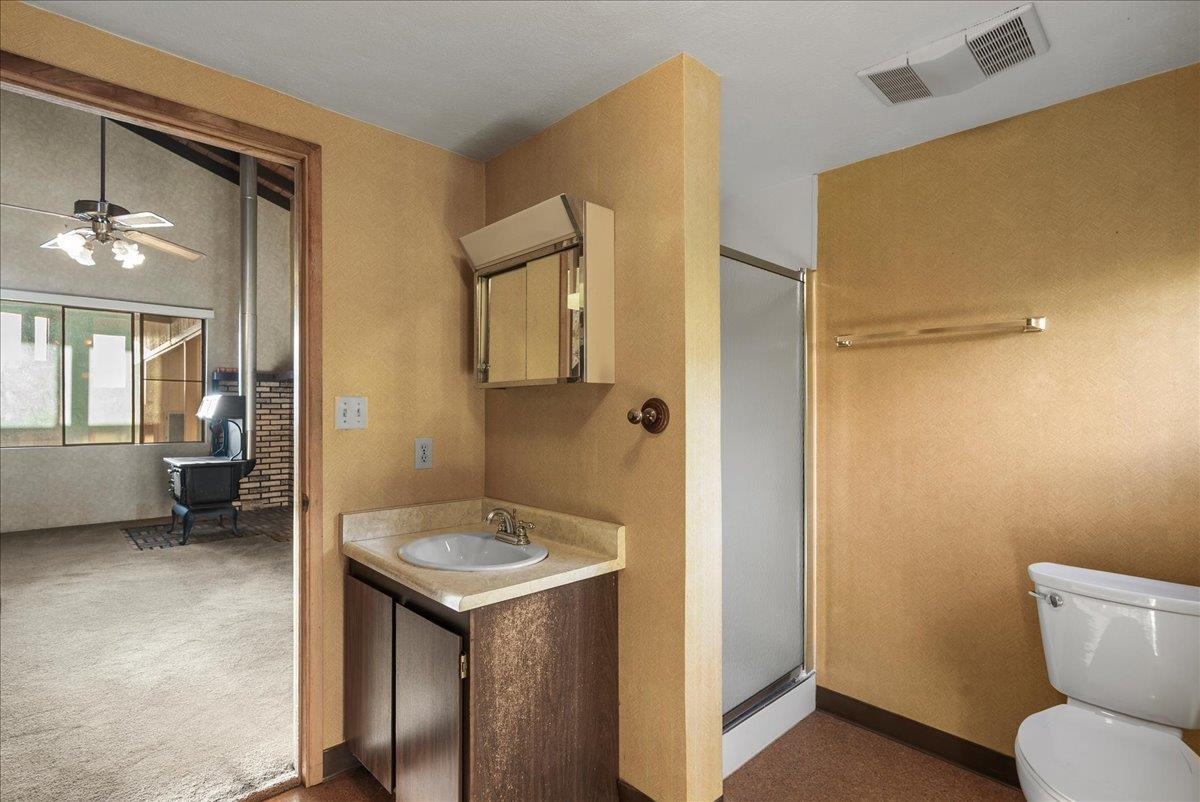 24 Kahoea Pl
