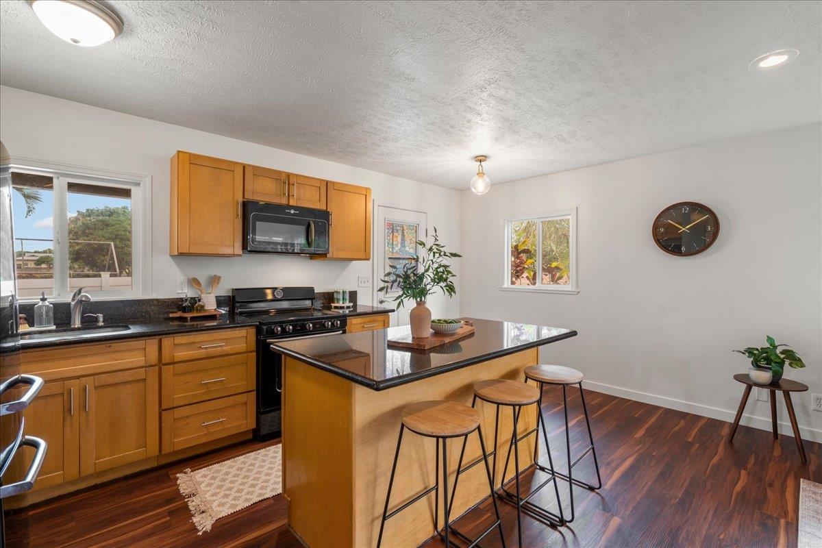 374 Kalua Rd Unit: A