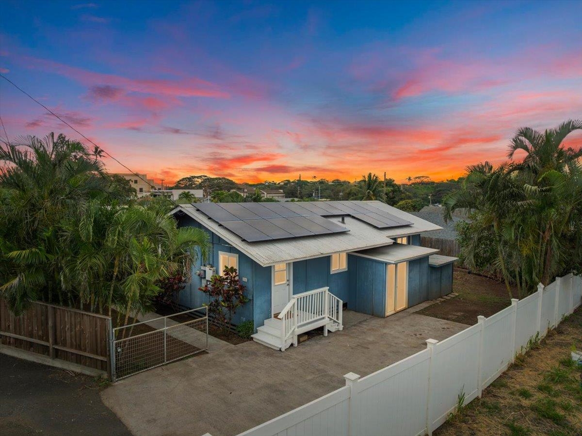374 Kalua Rd Unit: A